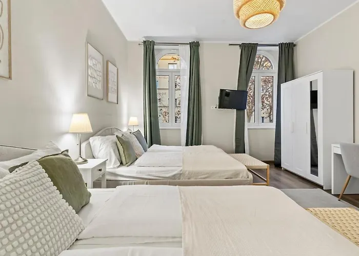 I 5 Min To Millennium Mall And Handelskai U6 Διαμέρισμα